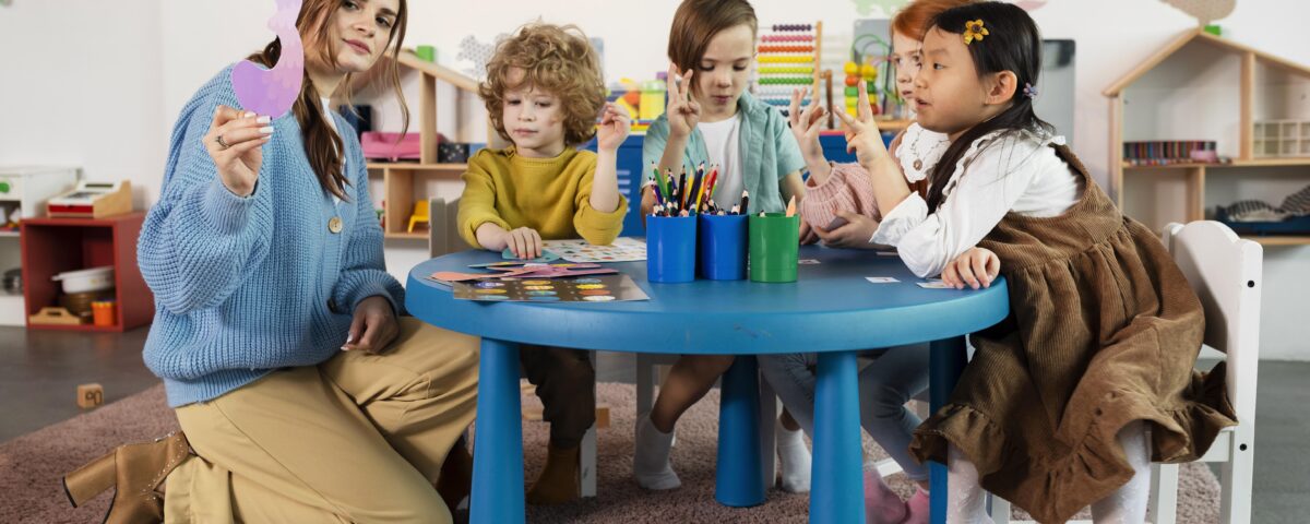 Kreş ve Anaokulu Seçim Rehberi 2025 – M.E.B. Onaylı Güvenilir Eğitim